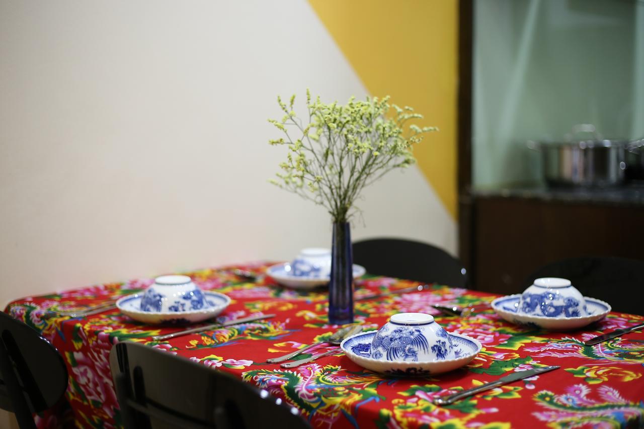 Tuti Lakeside Homestay Hanoi Exterior foto
